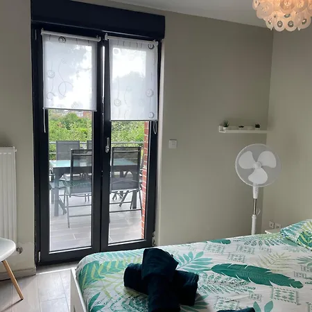 Chambre Paisible Avec Terrasse فندق مبيت وإفطار