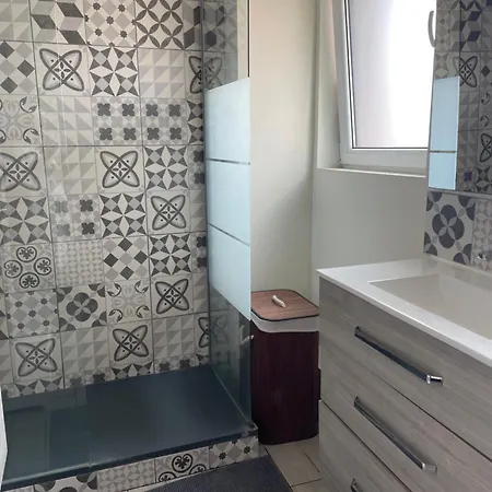 Chambre Paisible Avec Terrasse فندق مبيت وإفطار فيلنوف داسك